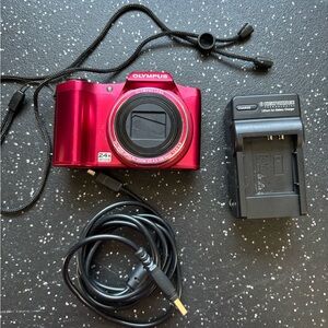 Olympus SZ-12 14MP Digital Camera with 24x Zoom, Red Read Description